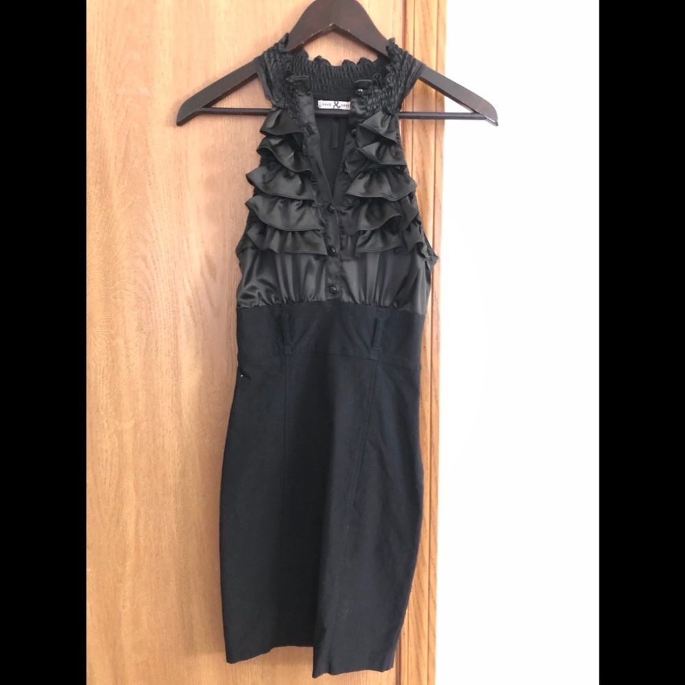 Black Dress with ruffles in the front Size S